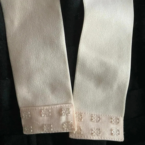 TADASHI SHOJI | Pleated Ivory/Black Sleeveless Crepe Midi Sheath Dress Size 6 - Picture 8 of 12